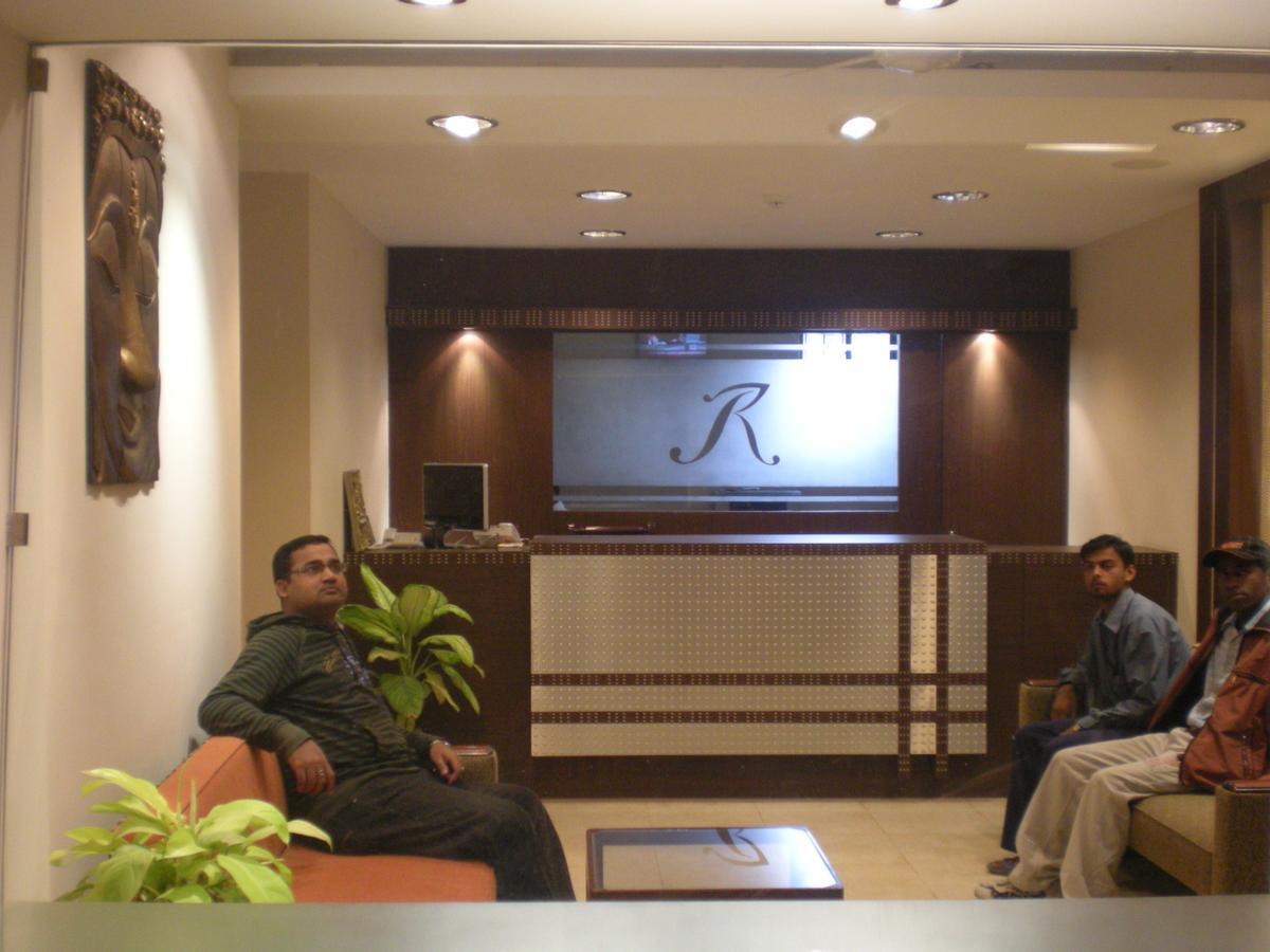 Dibrugarh Hotel Rajawas المظهر الخارجي الصورة